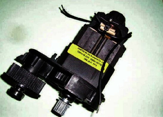 Мотор Black&amp;Decker (90564816) ᐉ купить артикул 90564816 в Киеве - супер-цена на запчасть – от 1428 грн. – интернет-магазин Strument (Украина)